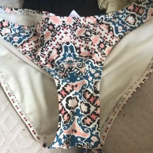 Bikini bottoms